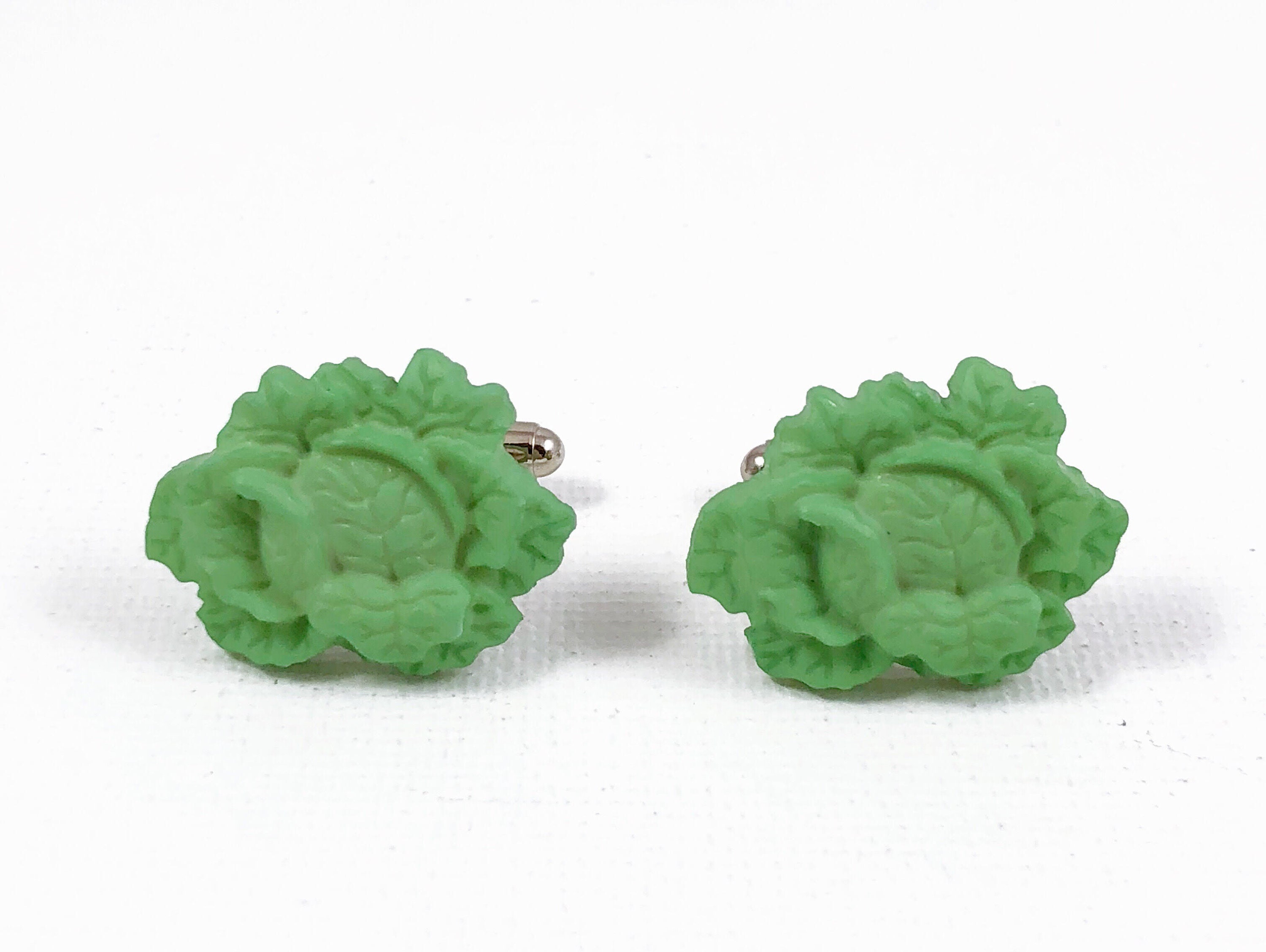 Boutons de manchette en chou ou en laitue, épingles à revers, barres de cravate, boucles d’oreilles, bijoux et accessoires