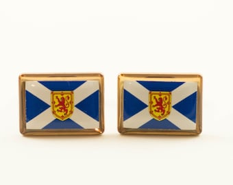 Gemelos combinados de la bandera escocesa: St. Andrew's Cross y Lion Rampant, alfileres de solapa, barras de corbata, pendientes, joyas y accesorios