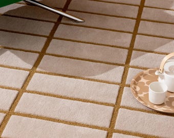 Golden Grid Area Rug | Modern Minimalist High-Low Striped Wool Carpet | Cream Geometric Hand-Tufted Rug