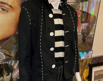 Anpassad Elvis Jailhouse Rock-outfit (från 700)