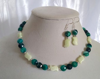 Emerald Green Striped Agate Necklace and Earrings