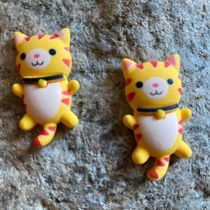 Cat Earrings or Flat back resin, DIY