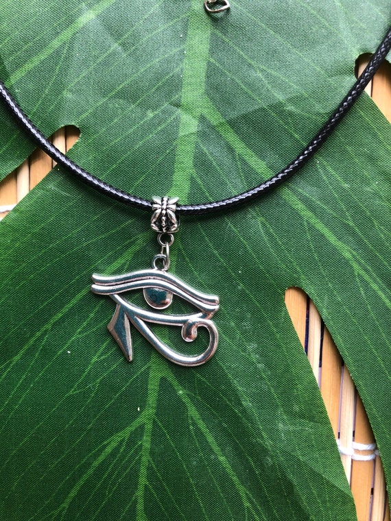 Eye of Horus Necklace - Etsy Australia