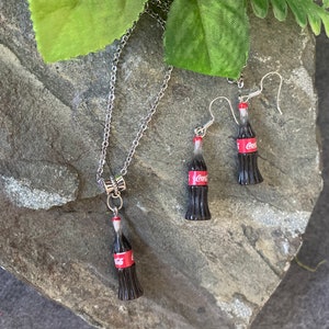 Soda  set of Necklace and Earrings