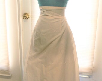 size 8 long petticoat union label
