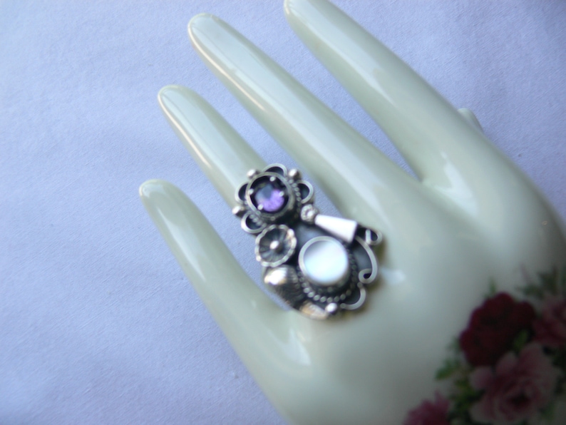 sterling mother of pearl and amethyst ring size 8