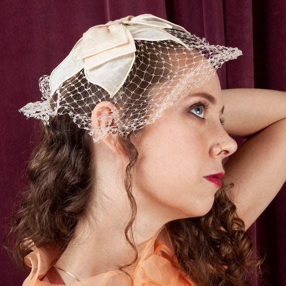 1930s Cream Vintage Bow Hair Net, Vintage Hair, He