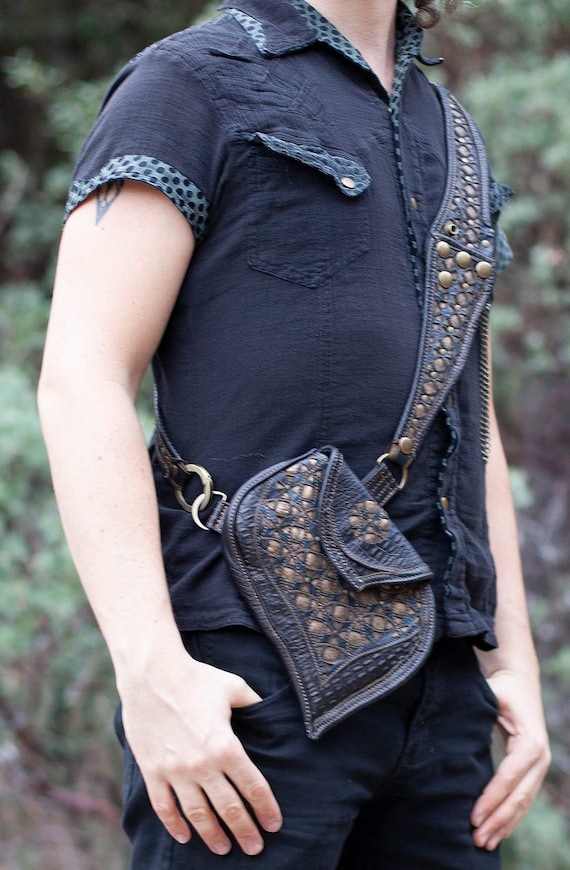 Leather Bag, Corvidae Sling Bag, Shoulder Bag, Pocket Belt, Hip Belt,  Burning Man, Bandolier, Utility Belt, Mens Accessories, Steampunk Bag -   Canada