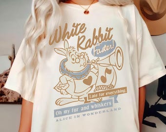 Retro Alice im Wunderland Shirt, Vintage 90er Jahre Disney T-Shirt, Weißes Kaninchen & Alice T-Shirt, Disneyland Outfit, Mad Hatter Tea Party, Disney Abenteuer