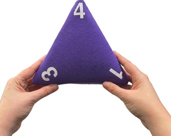 Medium Stuffed D4