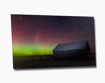 Zumwalt Prairie Northern Lights | Aurora Borealis Wall Art | Eastern Oregon Barn Print | High-Definition Metal Print