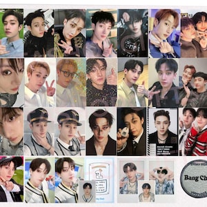 Puede incluir: Una colección de tarjetas fotográficas con varias imágenes de una estrella del pop masculina. Las tarjetas muestran diferentes poses y expresiones, algunas con el artista con ropa informal. También se incluye un parche circular con el texto "Bang Chan".