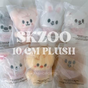 Peluche y atuendo oficial de Stray Kids SKZOO de 10 cm / Coleccionable de K-Pop