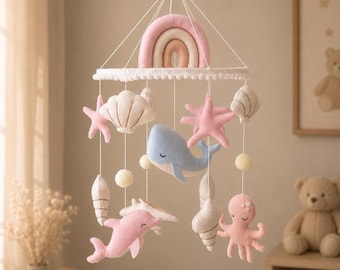 Mobile bébé océan, décoration de chambre d'enfant en feutrine pastel faite main, animaux marins, cadeau de naissance personnalisé