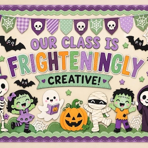 Pode incluir: Um quadro de avisos com tema de Halloween apresentando o texto OUR CLASS IS FRIGHTENINGLY CREATIVE! cercado por recortes de um esqueleto, um personagem de pele verde, um fantasma, uma abóbora, uma múmia, um monstro e a morte.