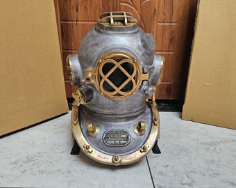 Vintage Nautical Deep Sea Diving Helmet Maritime Decoration & Collector’s Display Piece