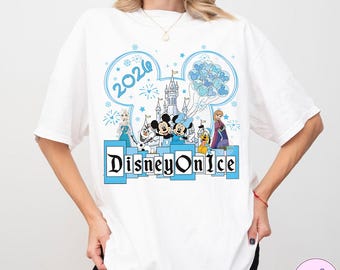 Disney on Ice PNG, Topolino e amici Disney is Better On Ice Maglietta, Vacanza in famiglia a Disneyland 2026 Maglietta, Spettacolo Disney on Ice Viaggio invernale