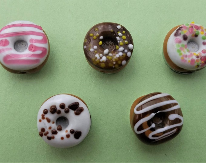 Miniature doughnut magnets