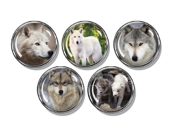 Wolf magnet set of five magnets
