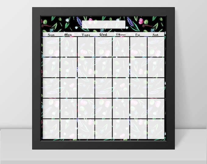 Magnetic Black floral calendar