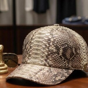 Cappello unisex di lusso in pelle di serpente e pitone, berretto in pelle