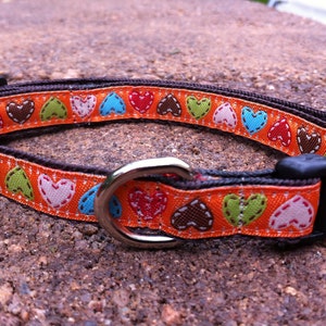 1/2&quot; Width Dog Collar - Hearts on Orange