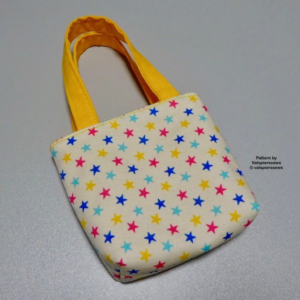 Bag No. 5 Basic Bagged Doll Tote, Pattern by Valspierssews, Fits popular 18" dolls, Easy to make, PDF Instant Download