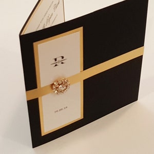 The New York Black, White and Gold Wedding Invitation / Jewel Pocketfold Suite with Satin Ribbon and RSVP Card / USA Made / Ships Worldwide