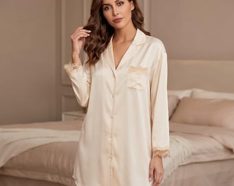 Camicia da notte in seta color champagne / Camicia da notte con bottoni e bordo in pizzo / Abito da sposa per prepararsi / Camicia da notte per damigella d'onore / Regalo romantico per lei