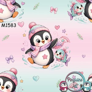 Könnte beinhalten: Ein sich wiederholendes Muster mit einem Cartoon-Pinguin, der eine rosa-blaue Strickmütze und einen gepunkteten Schal trägt, begleitet von einem kleinen blauen Fisch. Das Design enthält rosa Herzen, Sterne und Schleifen auf rosa Grund mit M1583.