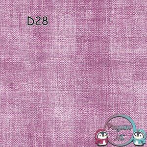 Peut inclure: Gros plan sur un tissu texturé dans les tons de violet et de blanc. Le tissu a un aspect tissé. Le texte "D28" est dans le coin supérieur gauche. L'image comprend également un logo avec le texte "Pinguine Art" et deux illustrations de pingouins.
