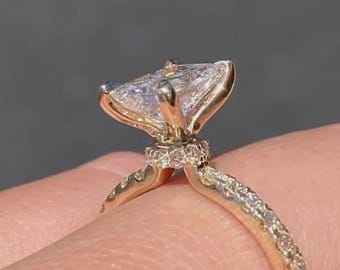 Anillo de compromiso de moissanita de corte radiante de 3 quilates, anillo de aniversario de oro macizo de 10 k, 14 k y 18 k para mujer, anillo de promesa de propuesta.