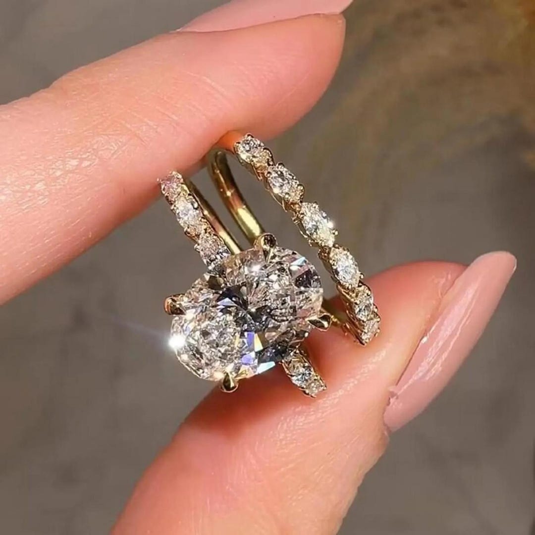 2 CT Oval Cut Moissanite Engagement Ring Set | 14k Yellow Gold Ring ...