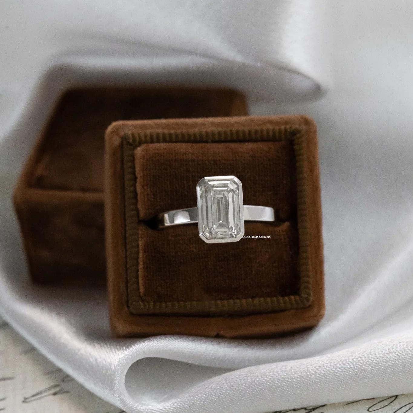 Diamond Look Rings Emerald Cut Moissanite Bezel Set Ring, 14K White Gold Minimalist ...