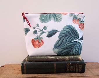 Strawberry Print Cosmetic Bag: Vinyl Lined Makeup Clutch