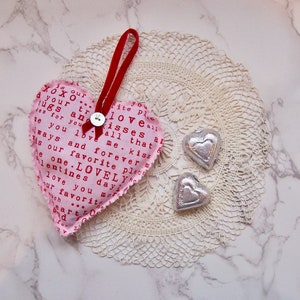 Hanging Heart Lavender sachet - Valentines day - Country house decor- room freshener-  Sachet pillow- valentines day - car fresh - heart