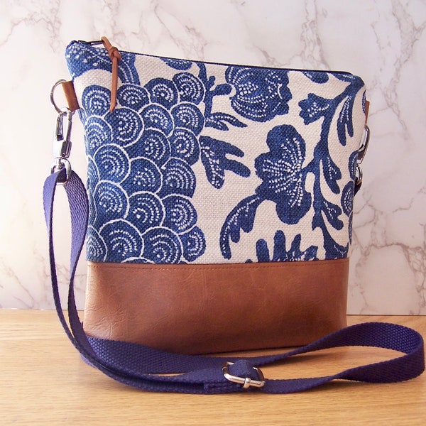 Cross body bag - Hipster bag in a navy blue and ivory linen fabric with faux leather - adjustable strap-hands free bag- long strap-travel