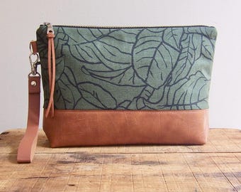 Army green with black  large wristlet bag - everyday bag -detachable strap -wristlet- phone wallet-extra large wristlet bag.