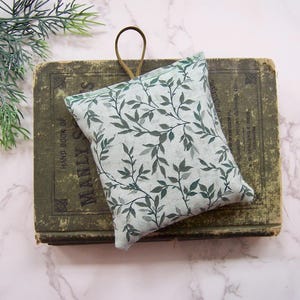 Hanging Balsam Fir Pine sachets - sachet for your drawers or bathroom - Maine Pine - small gift - air freshener for car - woods