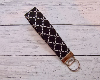 Pretty key fob in a modern black and white fabric - webbing key fob - key ring  - strap for your wrist and keys, key ring , black key fob