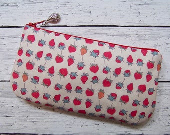 Cute strawberry fabric Eyeglass/Sunglass case with a zipper so glasses will be safe in this padded case - phone case - small clutch