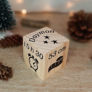 Personalisierter Geburtswürfel aus Holz – Name, Datum, Gewicht, Größe – Erinnerungsstück fürs Baby – Babygeschenk – Dekoration fürs Babyzimmer