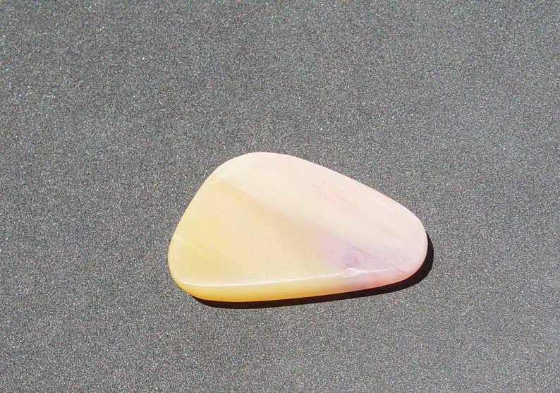Pretty Peach Color Petrified Wood Designer Cabochon 23mm x 35mm x 6mm 41 ctw