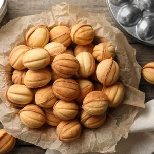 gefüllte Kekse in Walnussform – 500 g | Zartes Gebäck mit Karamellfüllung