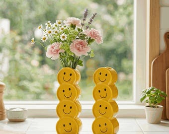 Smiley Face Flower Vase, Cute Yellow Ceramic Vase, Modern Minimalist Decor, Happy Home Accent, Unique Gift for Her or Friend