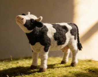 Handmade Felt Cow Toy, Lying Cow Plush, Miniature Farm Animal, Cute Wool Cow, Cozy Room Decor, Unique Gift Idea
