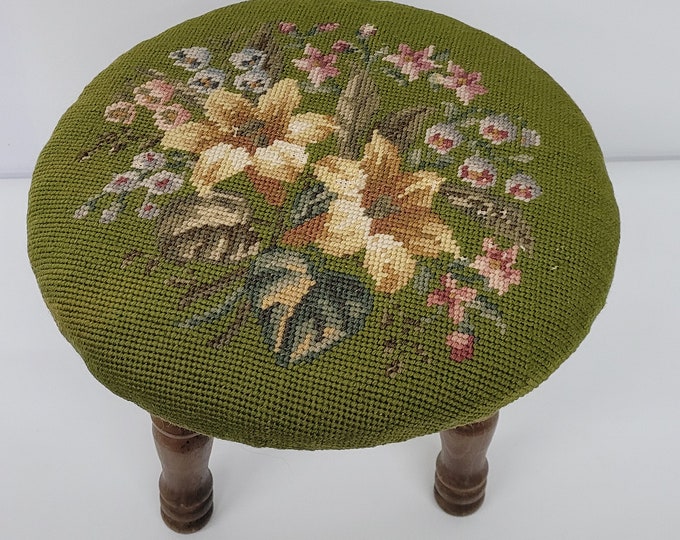 Quick Point Footstool Pattern Vintage Botanical Footstool Pettie Point Wood Rustic Farmhouse ...