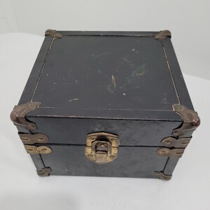 Caja de almacenamiento cuadrada de metal negro con forma de camión y maleta estilo art déco vintage imagen 2