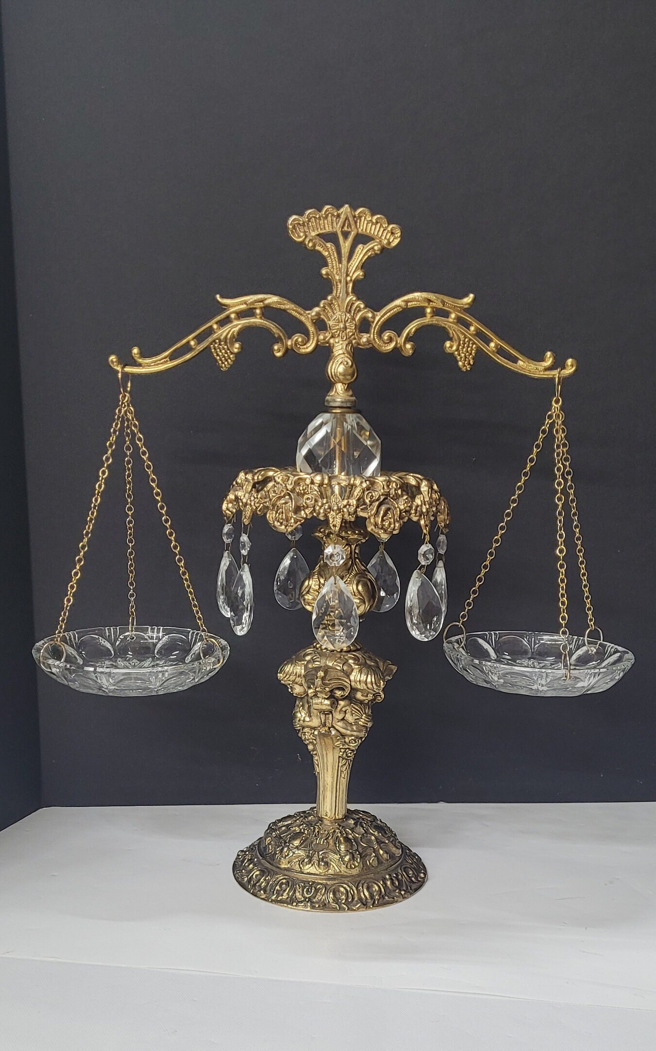 Vintage Brass Wood Decorative Libra Balance Justice Law Apothecary