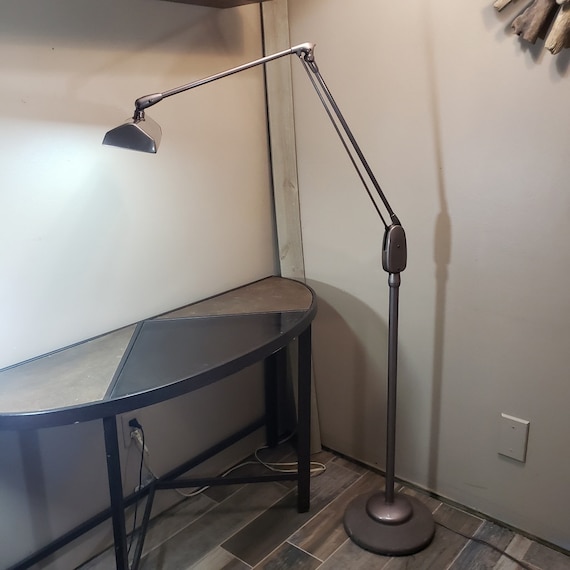 Vintage dazor desk sale lamp